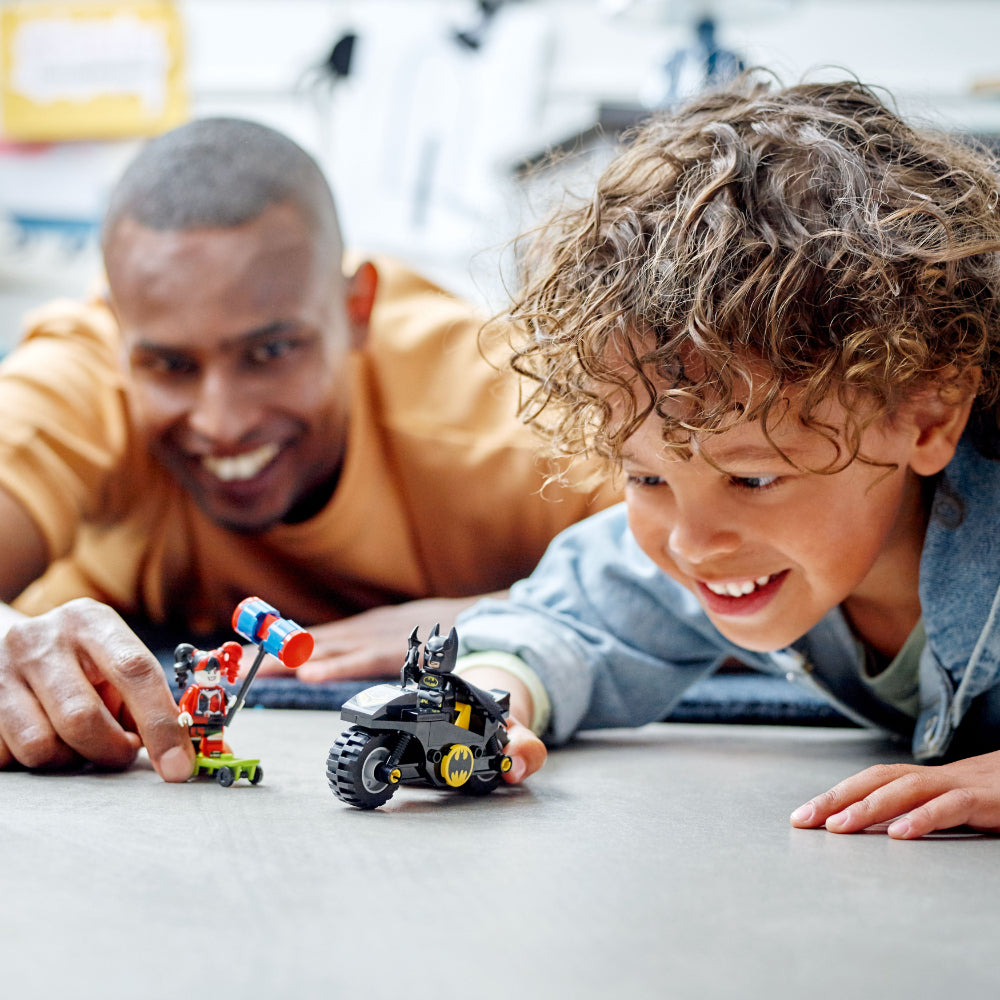 LEGO® DC Batman™ contra Harley Quinn™ (76220)