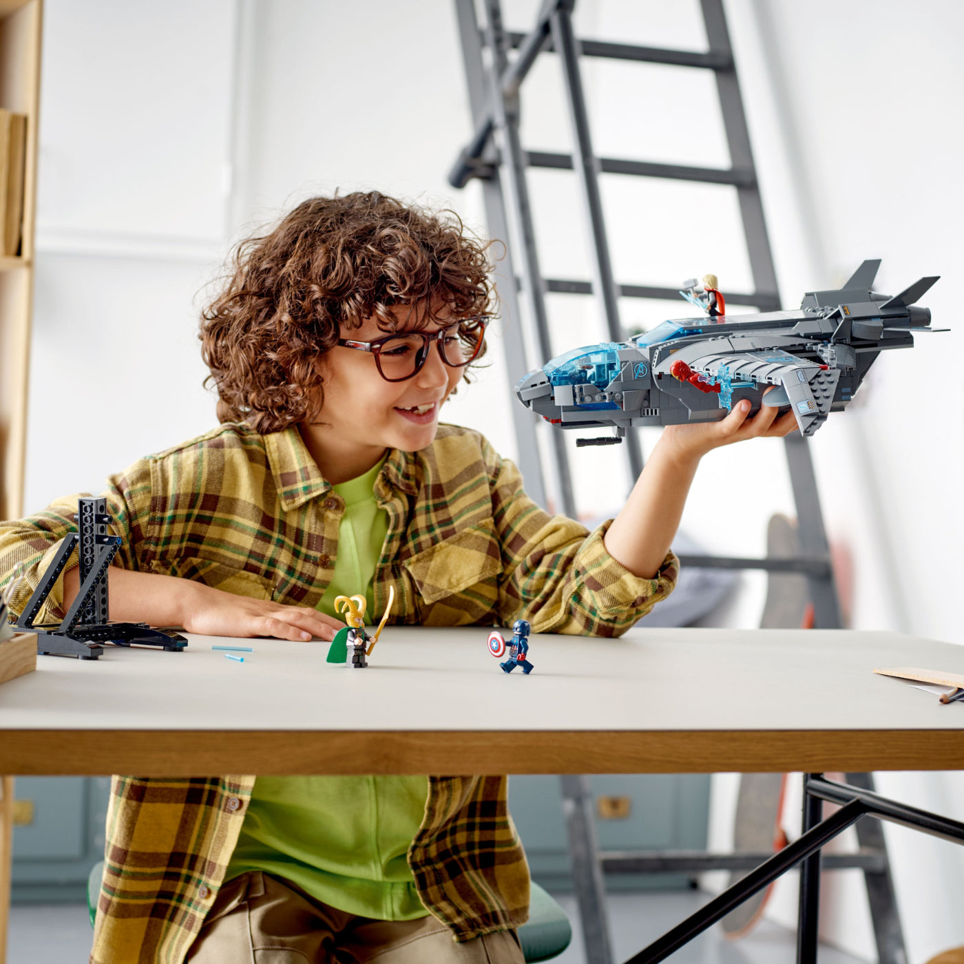 LEGO® Marvel The Avengers Quinjet (76248)