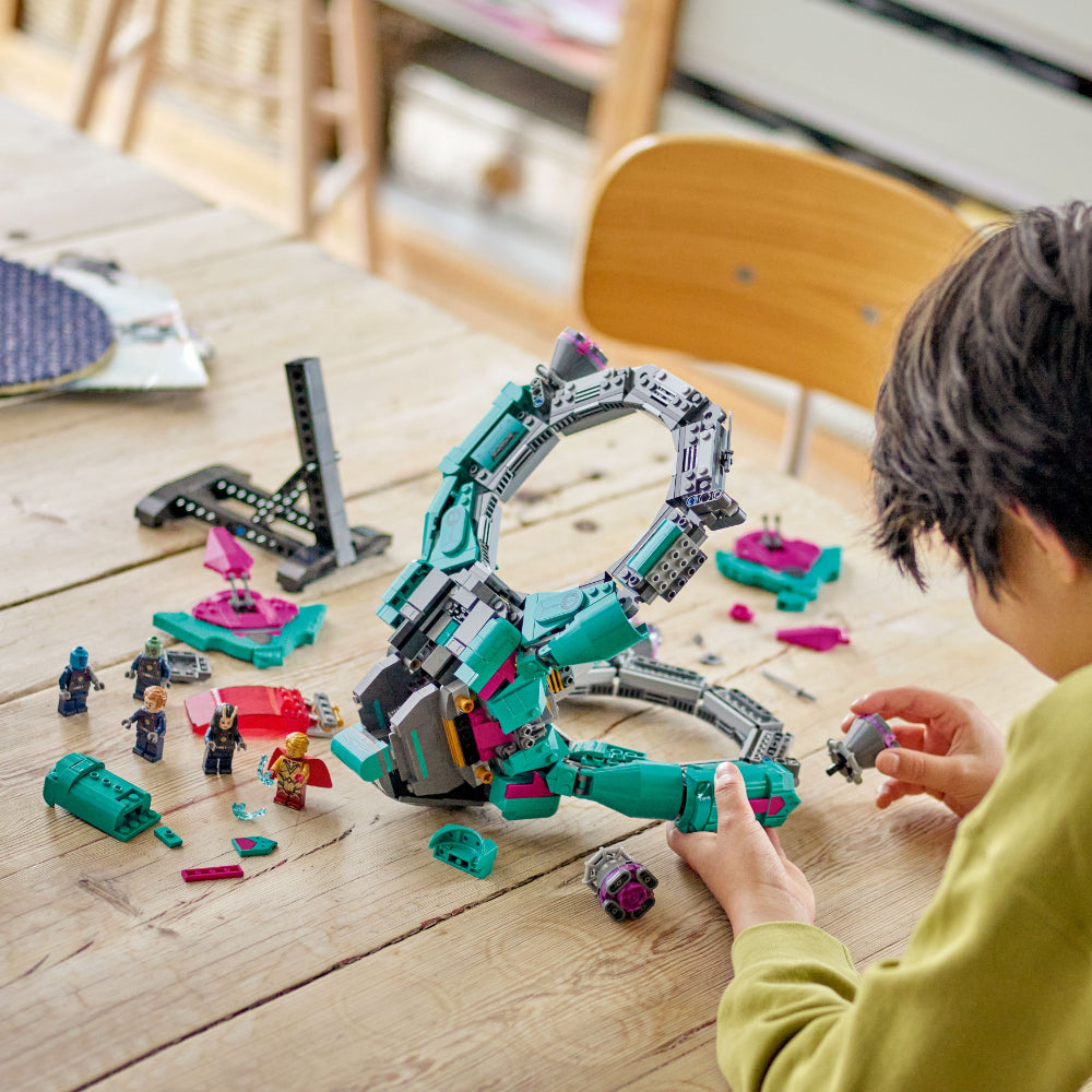 NAVE DE LOS NUEVOS GUARDIANES