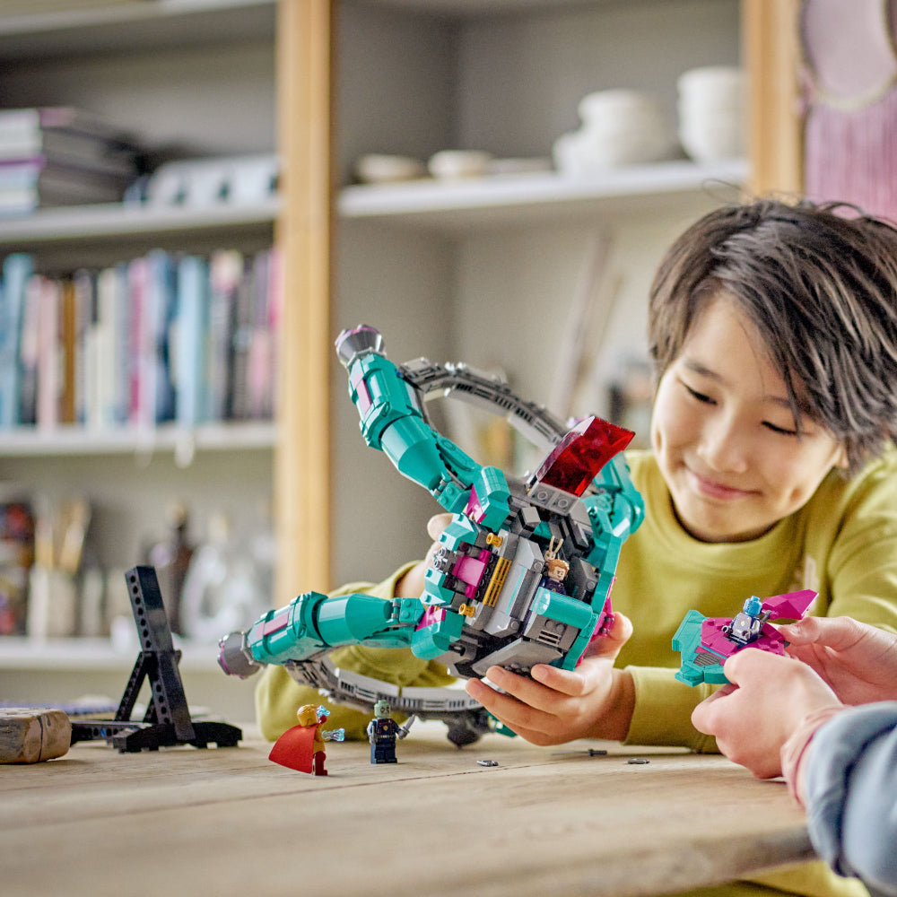 NAVE DE LOS NUEVOS GUARDIANES