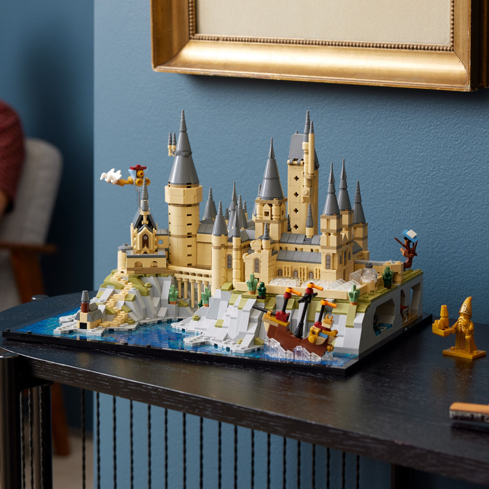 LEGO® CASTILLO Y TERRENOS DE HOGWARTS™ (76419)
