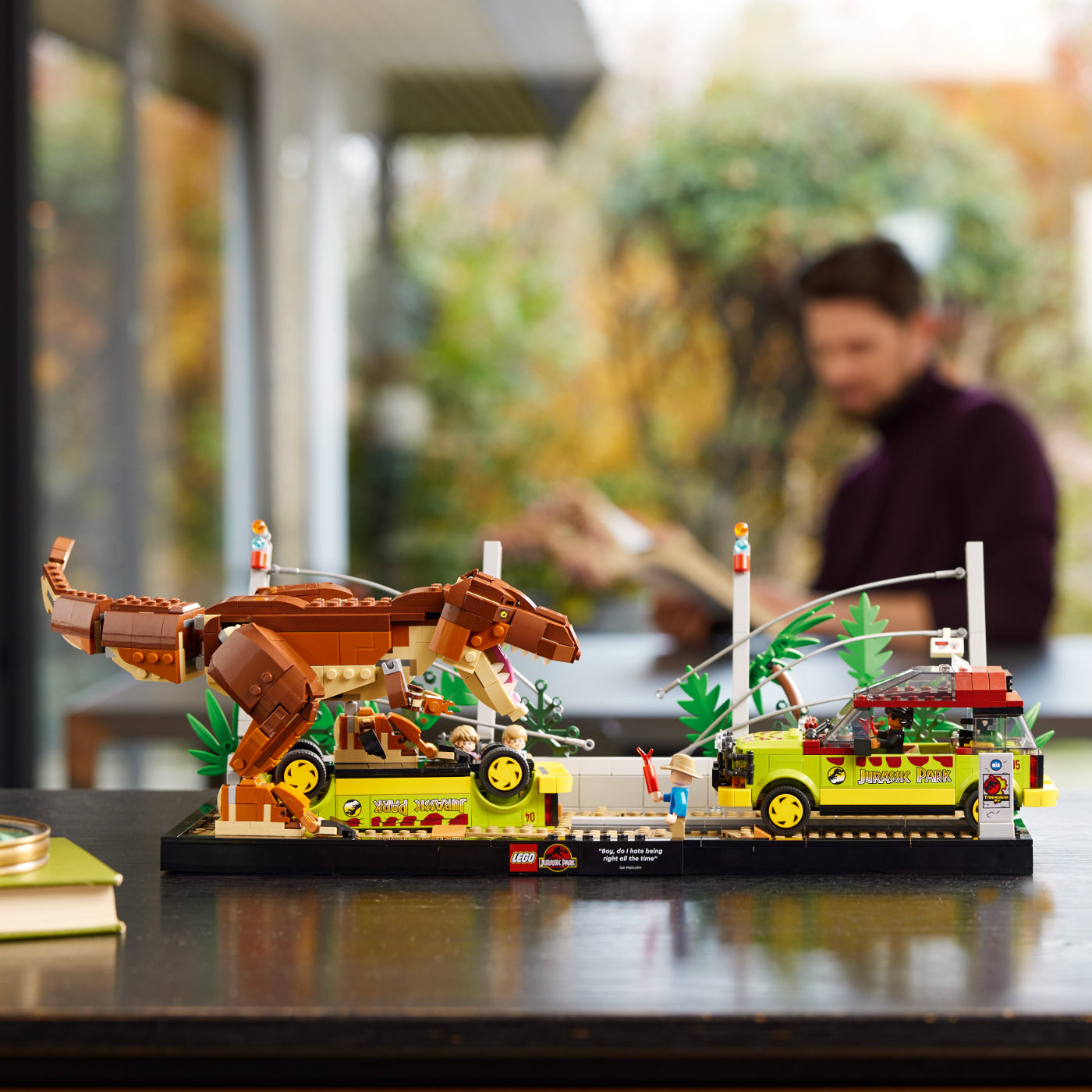 LEGO® Jurassic World  Escape del T. rex (76956)