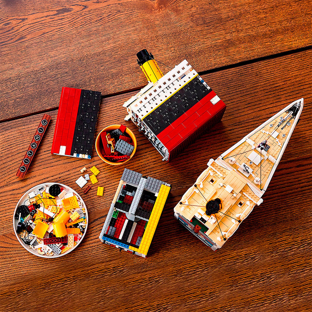 LEGO® Titanic  (10294)