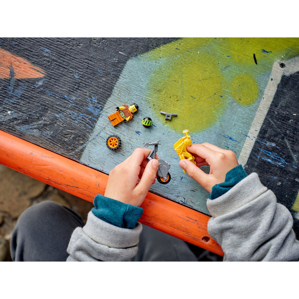 LEGO® City Moto Acrobática: Demolición (60297)