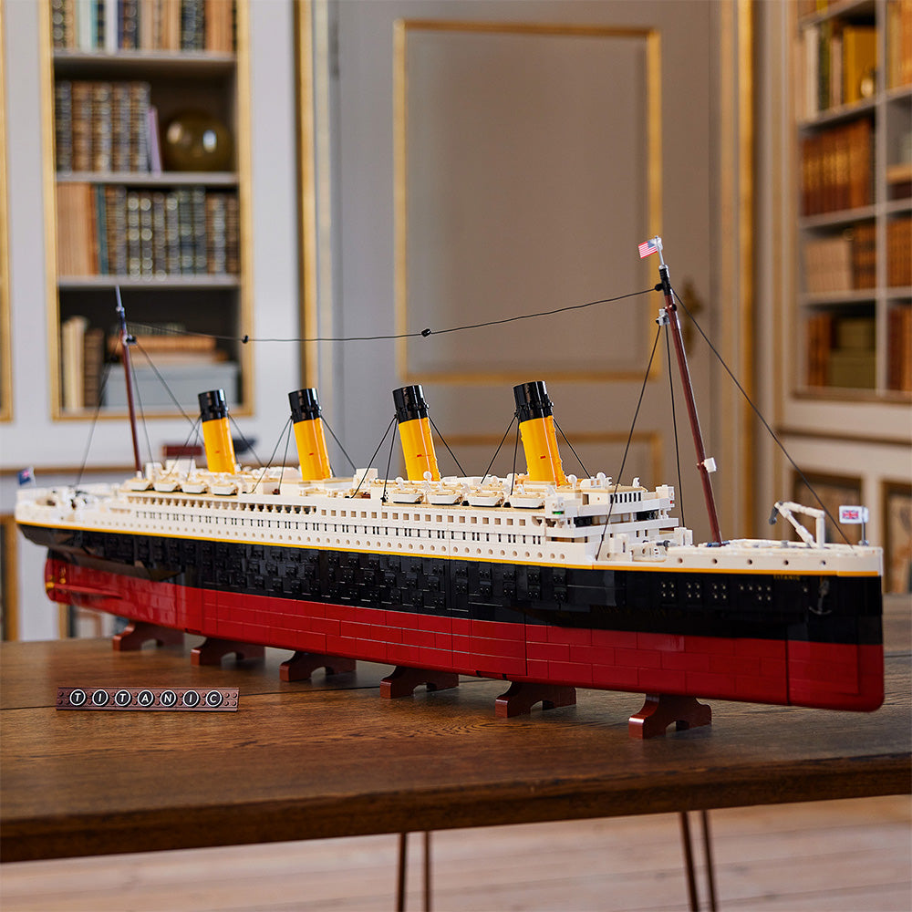 LEGO® Titanic  (10294)